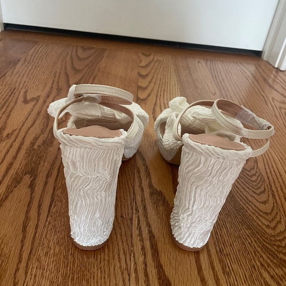 Lulus Lilsa White Bow Platform Ankle Strap Heels - Size 7 - Picture 5 of 5